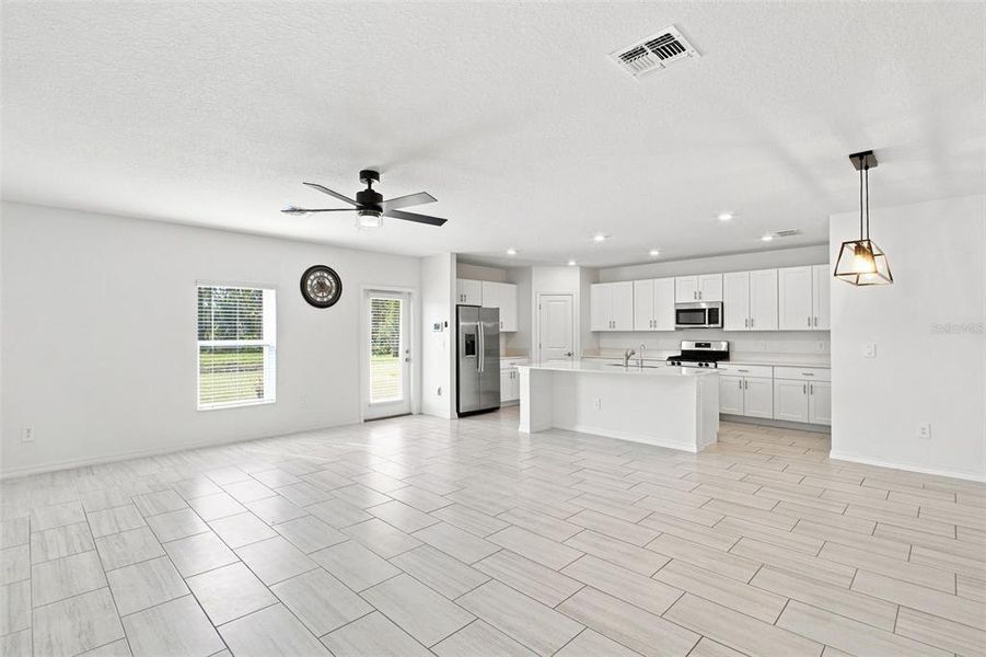 Spacious, unfurnished interior of a new home in Two Rivers, Zephyrhills (Image 30). Spacious, unfurnished interior of a new home in Two Rivers, Zephyrhills (Image 30).