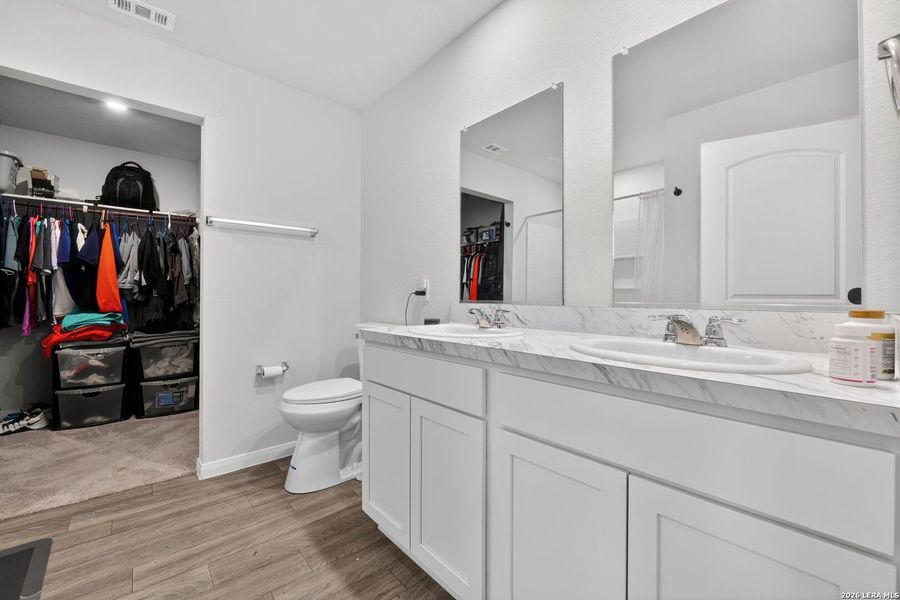 Furnished interior view inside a new home in Mission Del Lago, San Antonio (Image 13).
