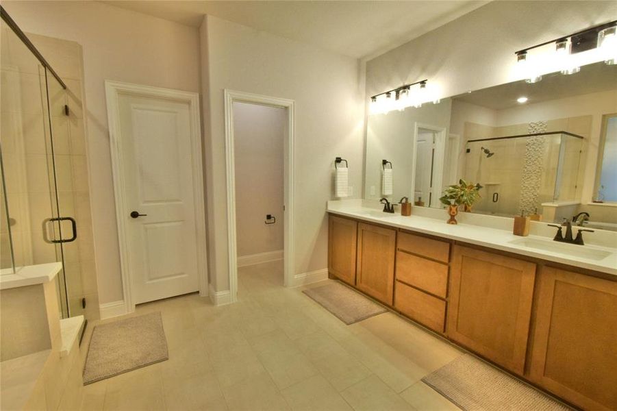 Furnished interior view inside a new home in Abe's Landing, Granbury (Image 5).