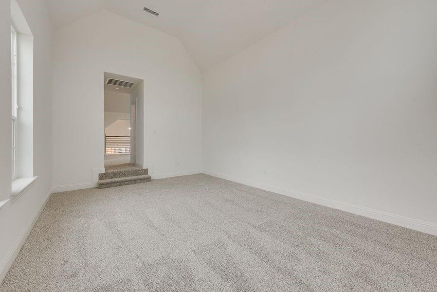 Spacious, unfurnished interior of a new home in Cedar Ridge Estates, Grand Prairie (Image 18). Spacious, unfurnished interior of a new home in Cedar Ridge Estates, Grand Prairie (Image 18).