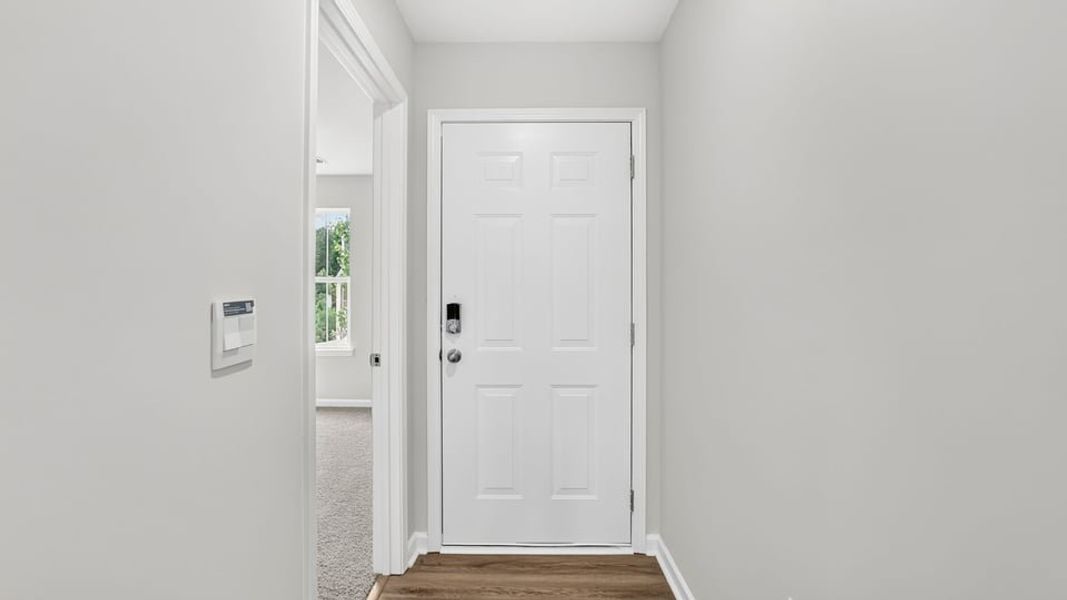 Spacious, unfurnished interior of a new home in Tyger Pines, Moore (Image 15).