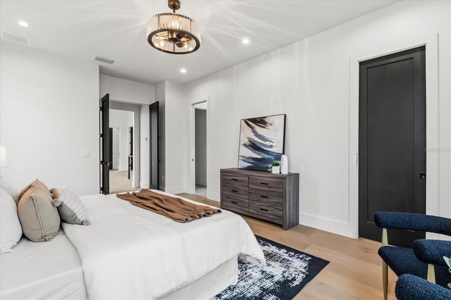 Furnished interior view inside a new home in , Winter Park (Image 38).