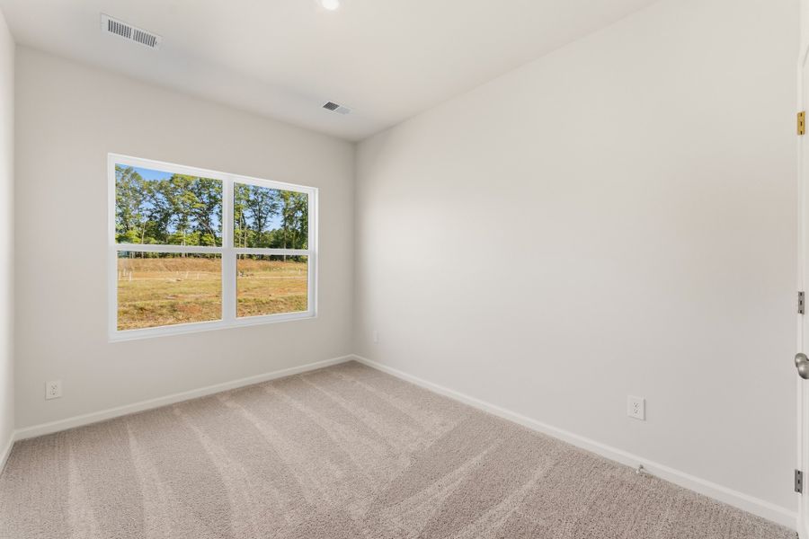 Spacious, unfurnished interior of a new home in Edwards Station, Taylors (Image 24).