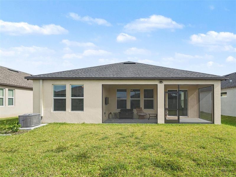 Exterior details and patio area of a home in Stonegate Preserve, Palmetto (Image 23).