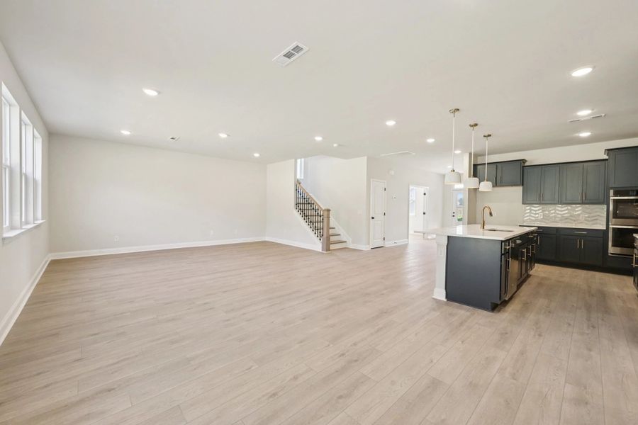 Breakfast Area | For representation purposes only. Options and layout may vary by community and home plan. Breakfast Area | For representation purposes only. Options and layout may vary by community and home plan.