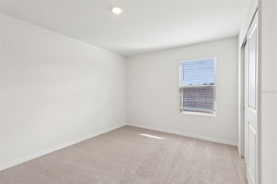 Spacious, unfurnished interior of a new home in , Davenport (Image 27).