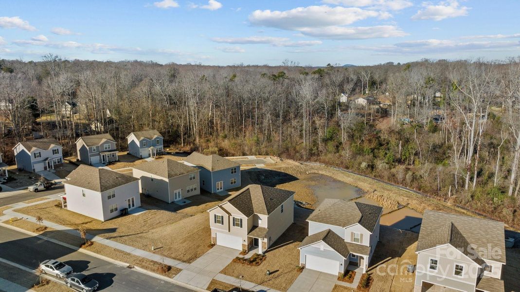 Image 40 of a home in .