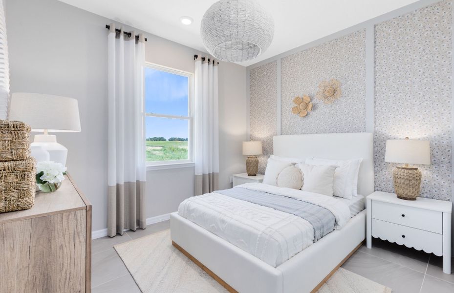 Representative furnished interior of a home built from the Concord by Pulte Homes in EverBe, Orlando (Image 11).