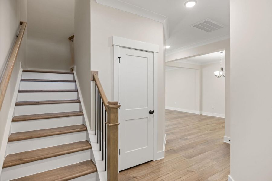 Spacious, unfurnished interior of a new home in Harbor Crossing, Greensboro (Image 17).