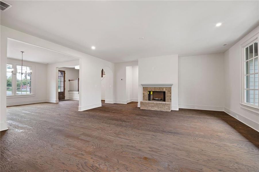 Spacious, unfurnished interior of a new home in , Carrollton (Image 45).