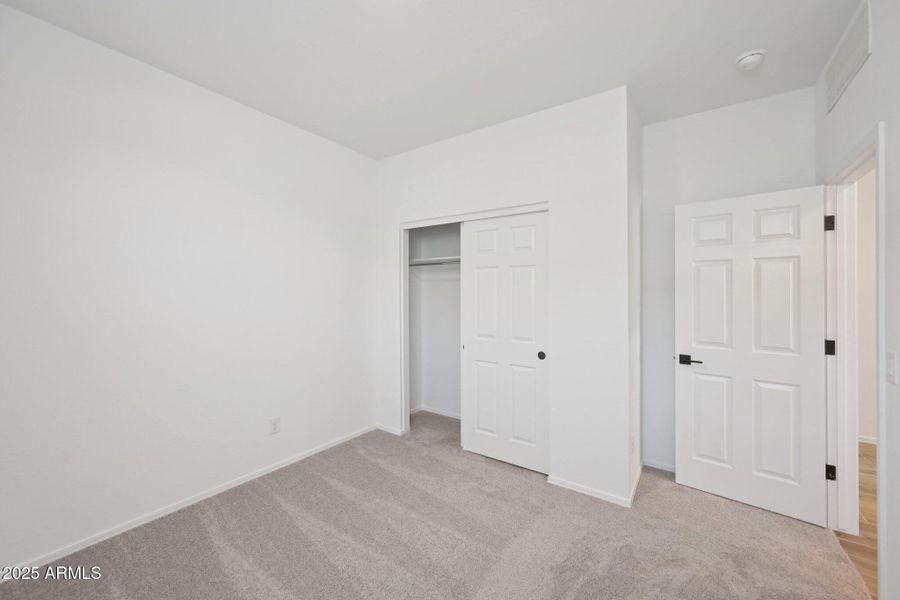 27-web-or-mls-W Bowker St-S2607-027