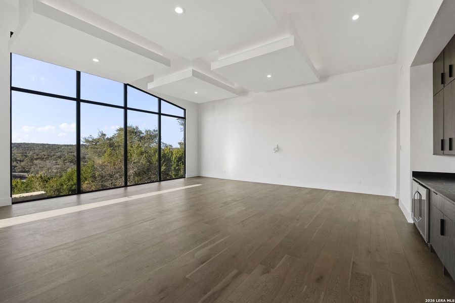 Spacious, unfurnished interior of a new home in , Boerne (Image 38).