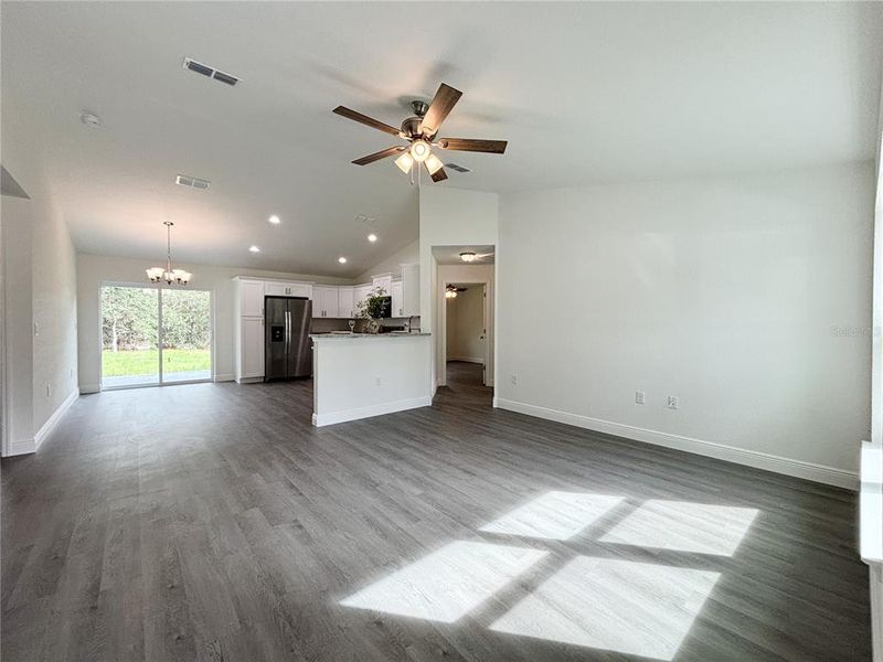 Spacious, unfurnished interior of a new home in , Dunnellon (Image 42). Spacious, unfurnished interior of a new home in , Dunnellon (Image 42).