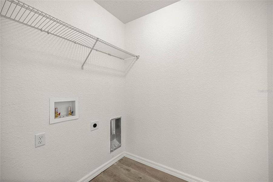 Spacious, unfurnished interior of a new home in , Dunnellon (Image 23). Spacious, unfurnished interior of a new home in , Dunnellon (Image 23).