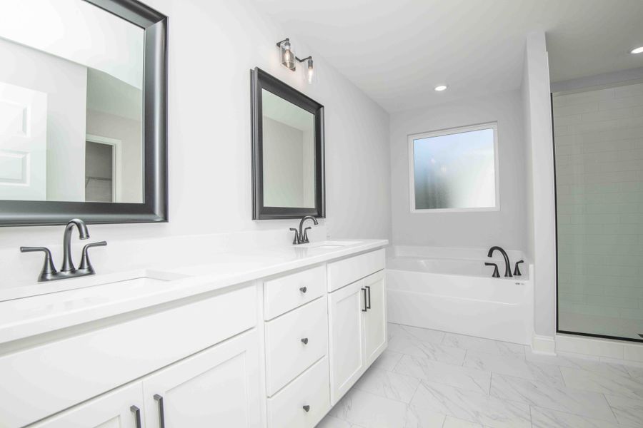 *Photo of example home. Selections and finishes may vary.