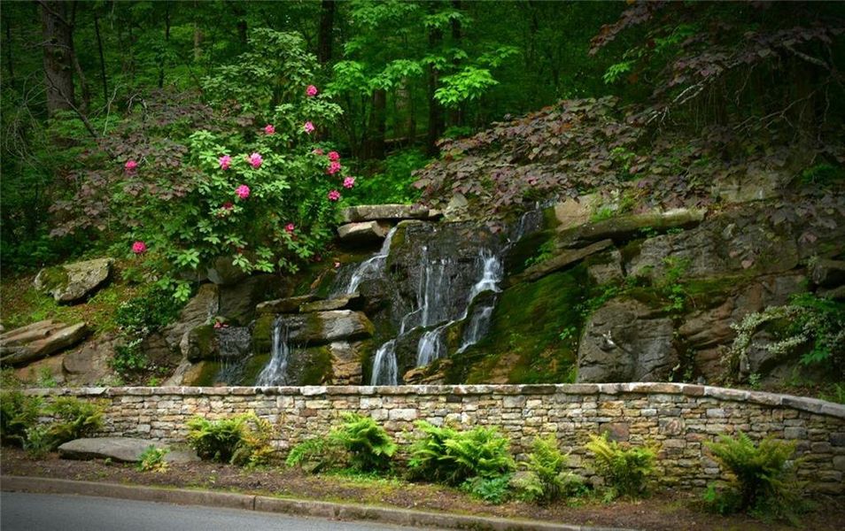 Natural landscape and outdoor views near in Dahlonega (Image 35). Natural landscape and outdoor views near in Dahlonega (Image 35).