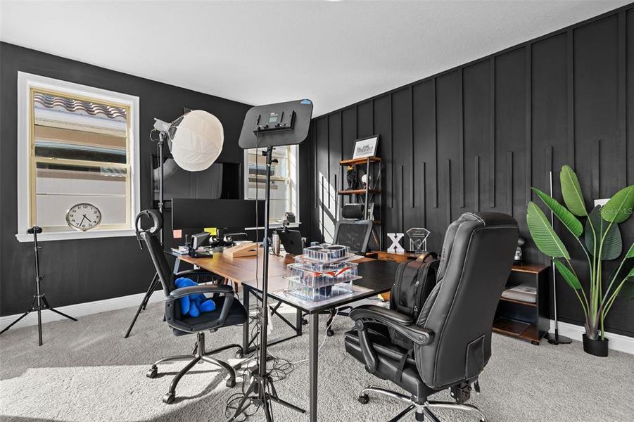 Furnished interior view inside a new home in , Orlando (Image 8).