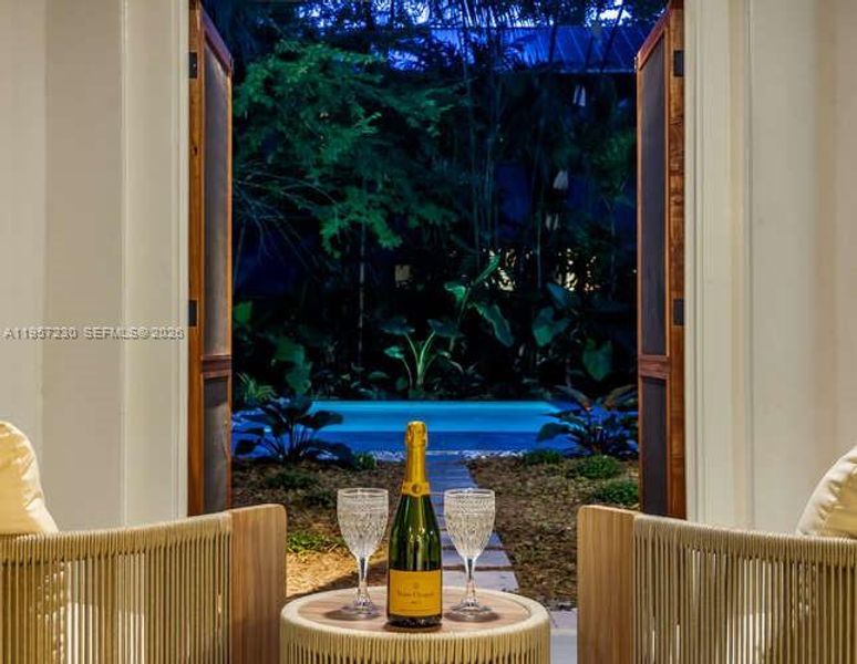 Exterior details and patio area of a home in , Miami (Image 33).