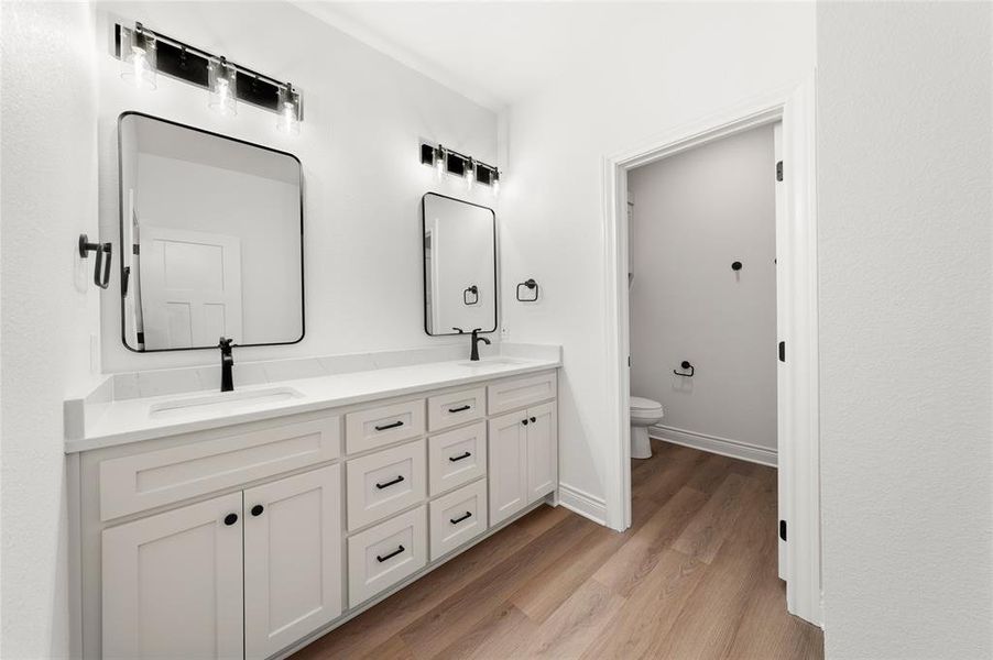 Furnished interior view inside a new home in , Valley Mills (Image 11).