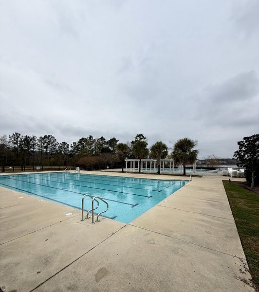 Community amenities in , Moncks Corner (Image 44). Community amenities in , Moncks Corner (Image 44).