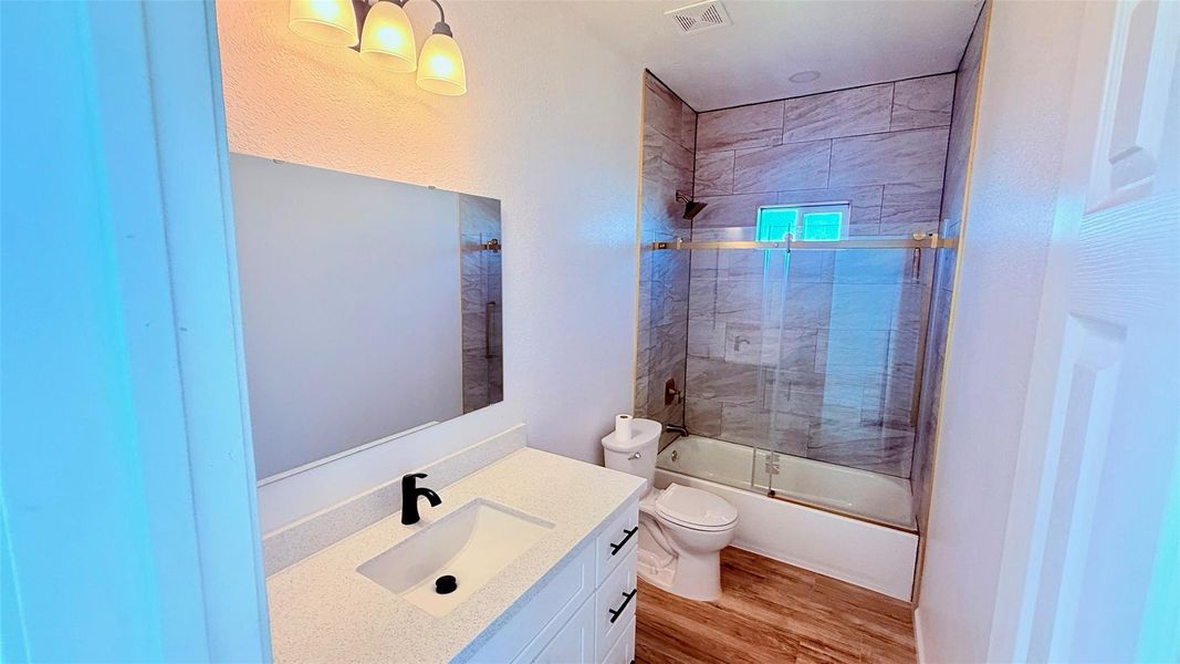 Furnished interior view inside a new home in , Cleveland (Image 4).
