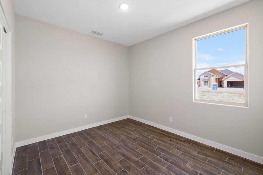 Spacious, unfurnished interior of a new home in The Heights at Riverbend II, Brownsville (Image 11).