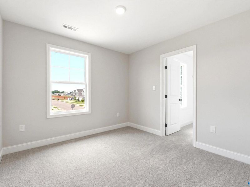Spacious, unfurnished interior of a new home in Bailey Park, Fayetteville (Image 18).