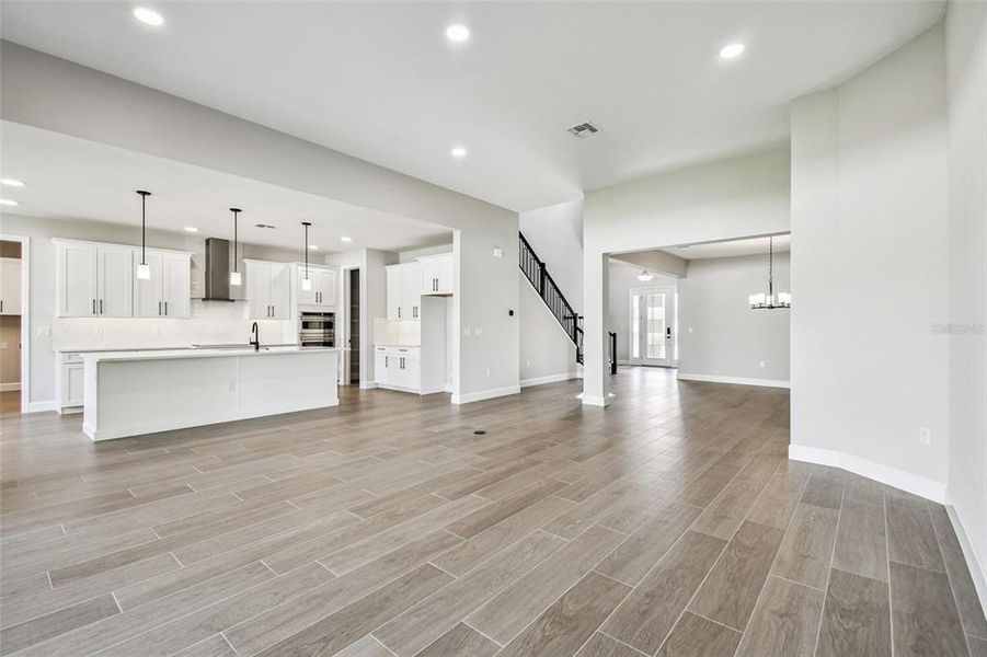 Spacious, unfurnished interior of a new home in Solace at Corner Lake, Orlando (Image 51).