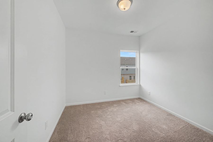Spacious, unfurnished interior of a new home in Sweetbriar Place, Lebanon (Image 18). Spacious, unfurnished interior of a new home in Sweetbriar Place, Lebanon (Image 18).