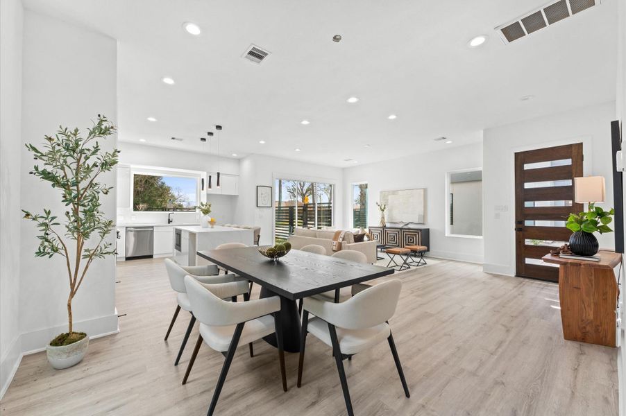 Image 38 of a home in .