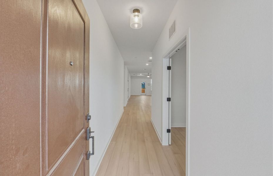 Spacious, unfurnished interior of a new home in Woodside, Georgetown (Image 33).