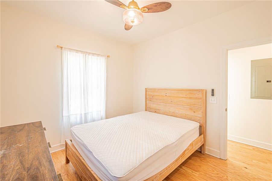 Furnished interior view inside a new home in , Dahlonega (Image 6).