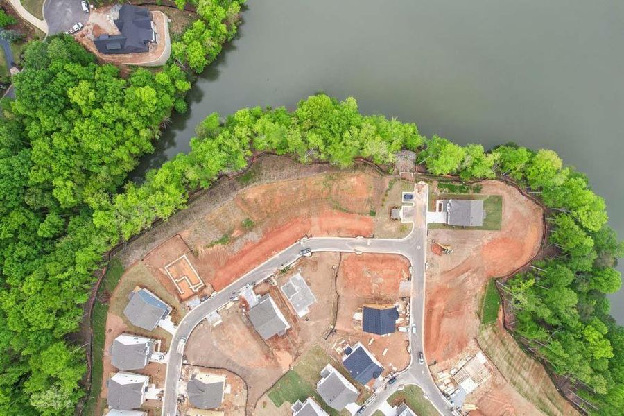 Image 36 of a home in .