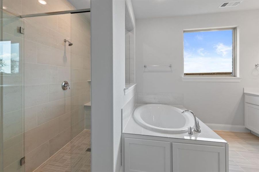 DAL_South Pointe_Lockhart II_ 2113 Birch Street (25) DAL_South Pointe_Lockhart II_ 2113 Birch Street (25)