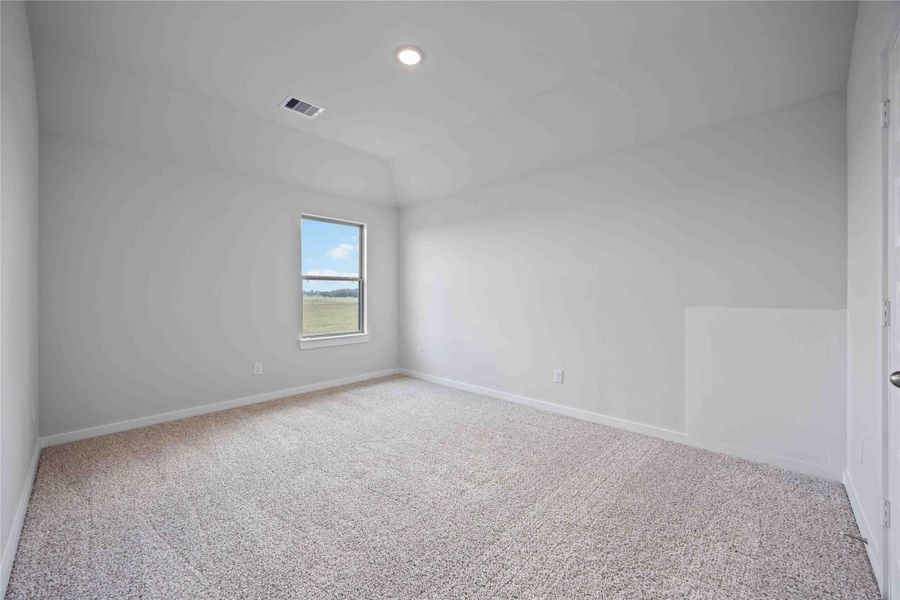 Spacious, unfurnished interior of a new home in Blue Heron Estates, Beasley (Image 19).