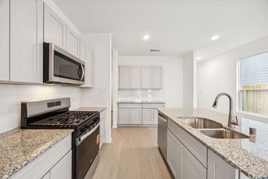 Furnished interior view inside a new home in Montgomery Bend, Montgomery (Image 11).