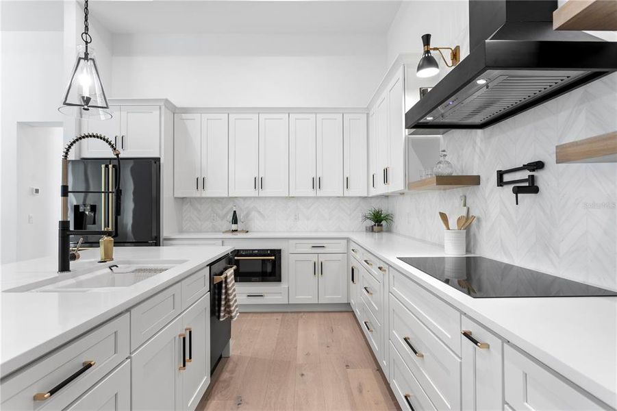 Furnished interior view inside a new home in , Sarasota (Image 14).