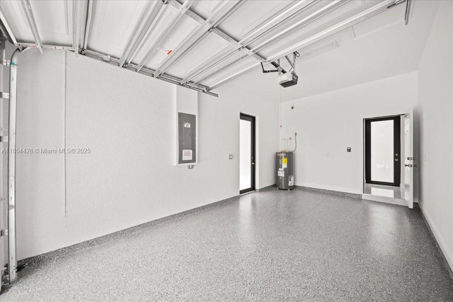 Spacious, unfurnished interior of a new home in , Lehigh Acres (Image 12). Spacious, unfurnished interior of a new home in , Lehigh Acres (Image 12).