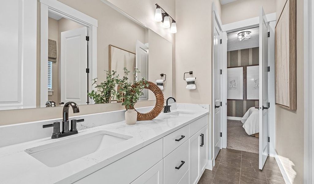 Darius-B786-ID Bathroom