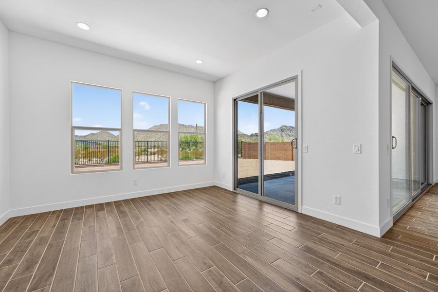 Spacious, unfurnished interior of a new home in Ladera Trails, Queen Creek (Image 19). Spacious, unfurnished interior of a new home in Ladera Trails, Queen Creek (Image 19).