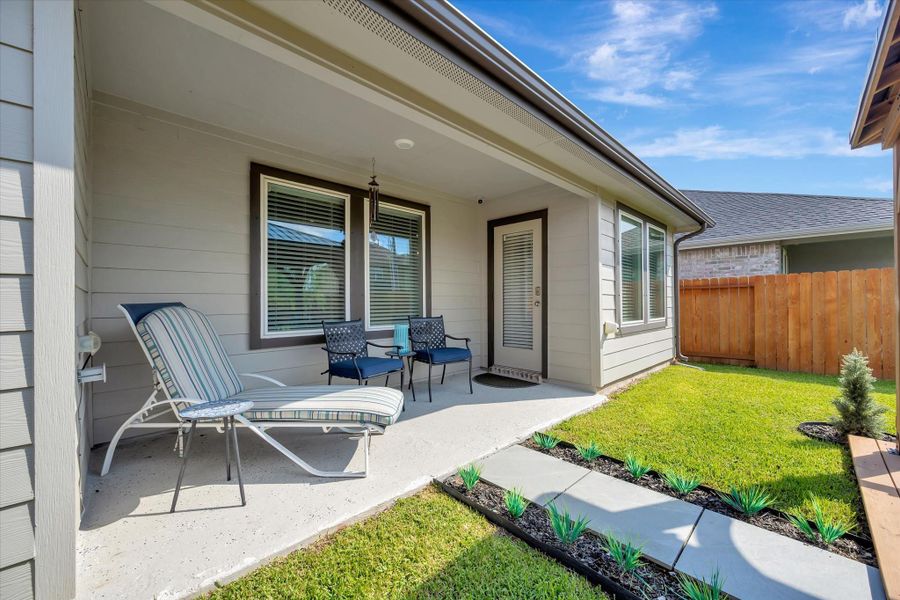 Exterior details and patio area of a home in Central Park, Texas City (Image 4). Exterior details and patio area of a home in Central Park, Texas City (Image 4).