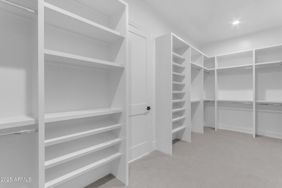 77_0211_a4m_cloud creek