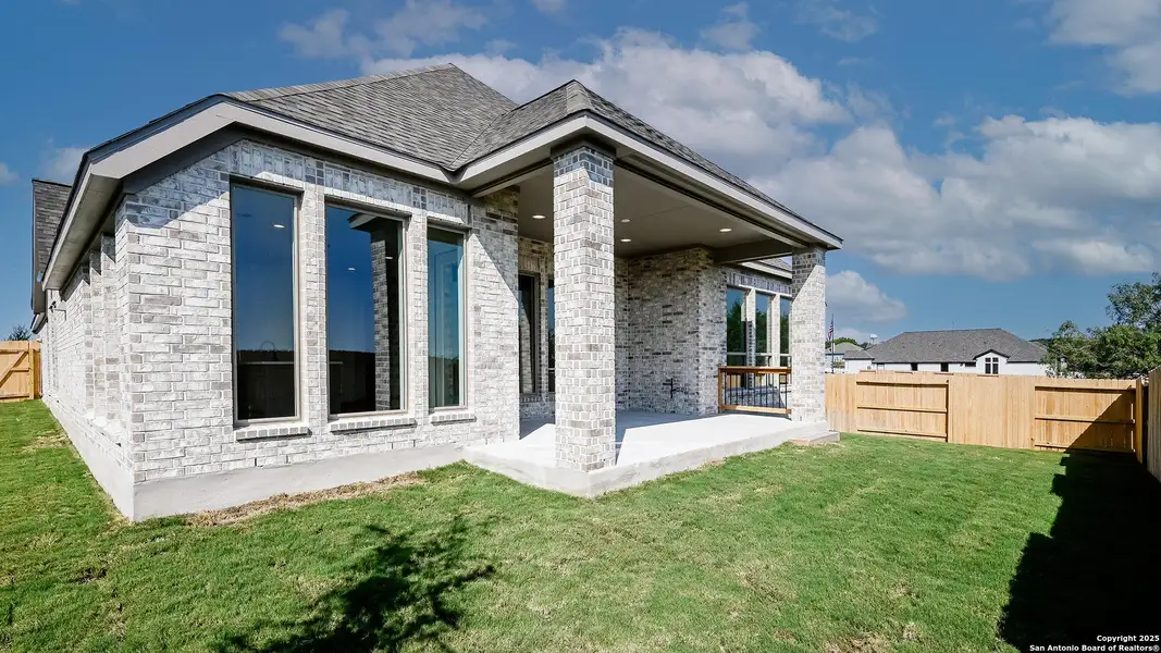 Exterior details and patio area of a home in Cibolo Valley Heights 65', Cibolo (Image 4). Exterior details and patio area of a home in Cibolo Valley Heights 65', Cibolo (Image 4).