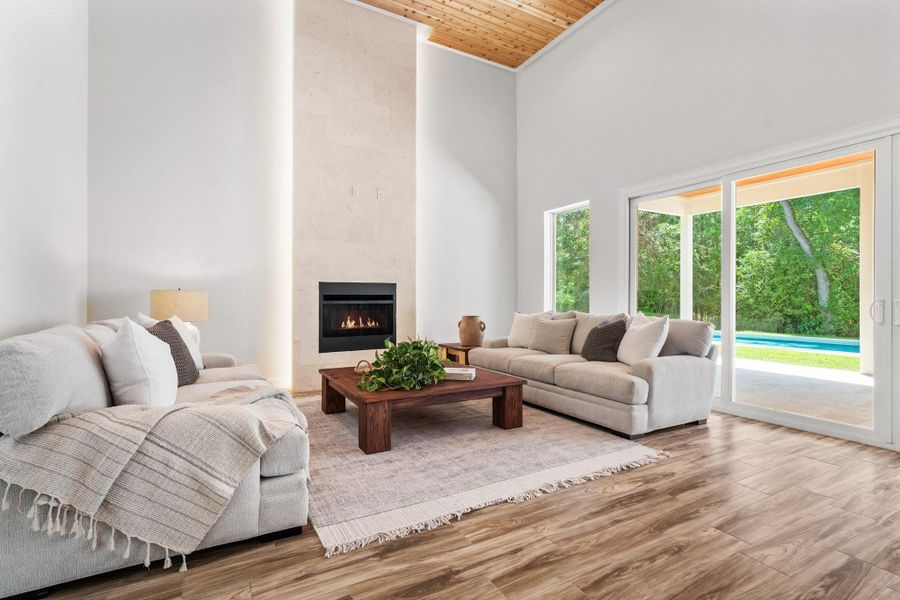 Furnished interior view inside a new home in , Tomball (Image 37). Furnished interior view inside a new home in , Tomball (Image 37).