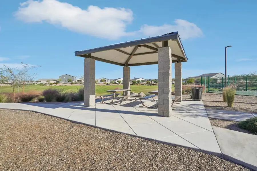 Community amenities in Amarillo Creek, Maricopa (Image 13).