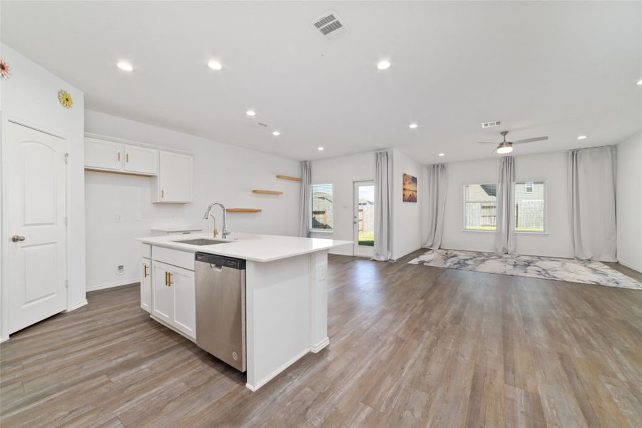 Furnished interior view inside a new home in Sunterra, Katy (Image 12).