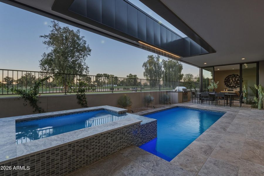 061_Cascading Pool 061_Cascading Pool