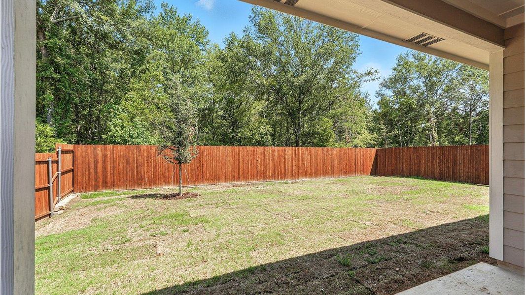 Image 44 representing the Huntsville by D.R. Horton in The Reserve at Timber Creek, Lindale, TX.