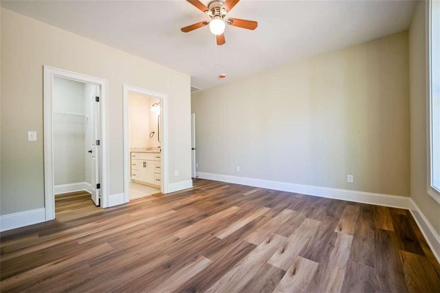 Spacious, unfurnished interior of a new home in , Mansfield (Image 51).