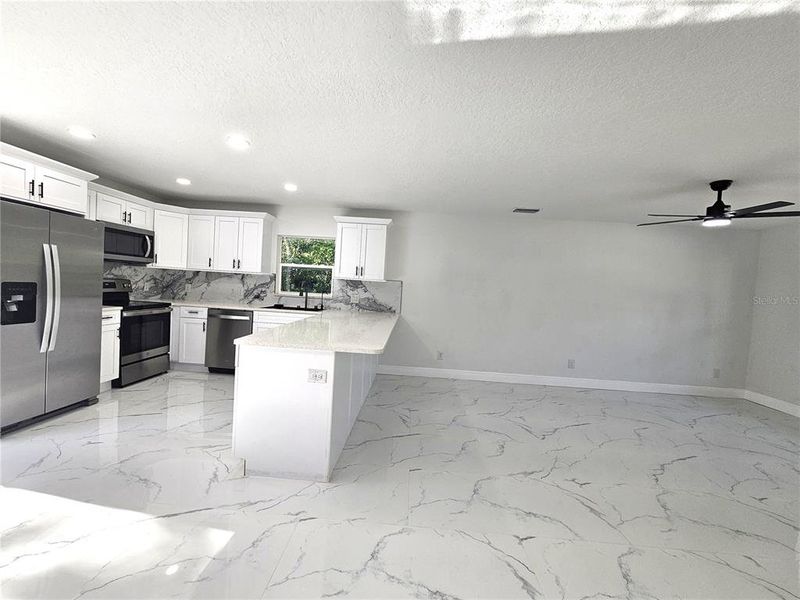 Image 33 of a home in .